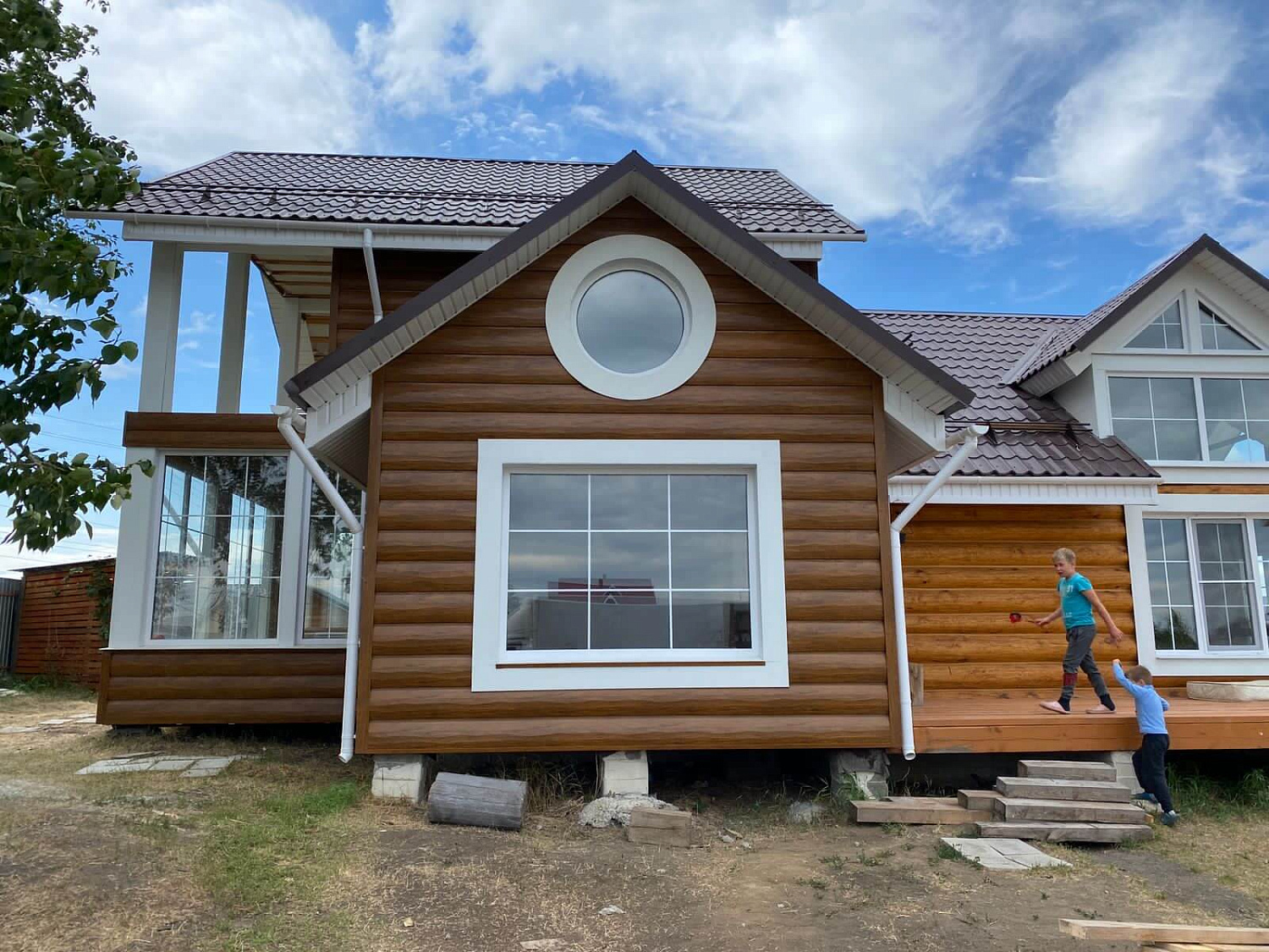 Металлический сайдинг ЦАРЬСАЙДИНГ на фасаде дома 350м2